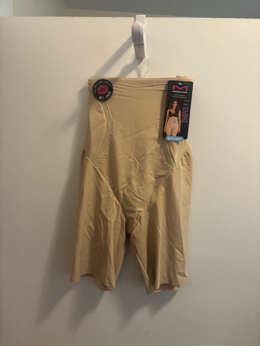 NEW Maidenform Beige High Waist Thigh Slimmer Shaper